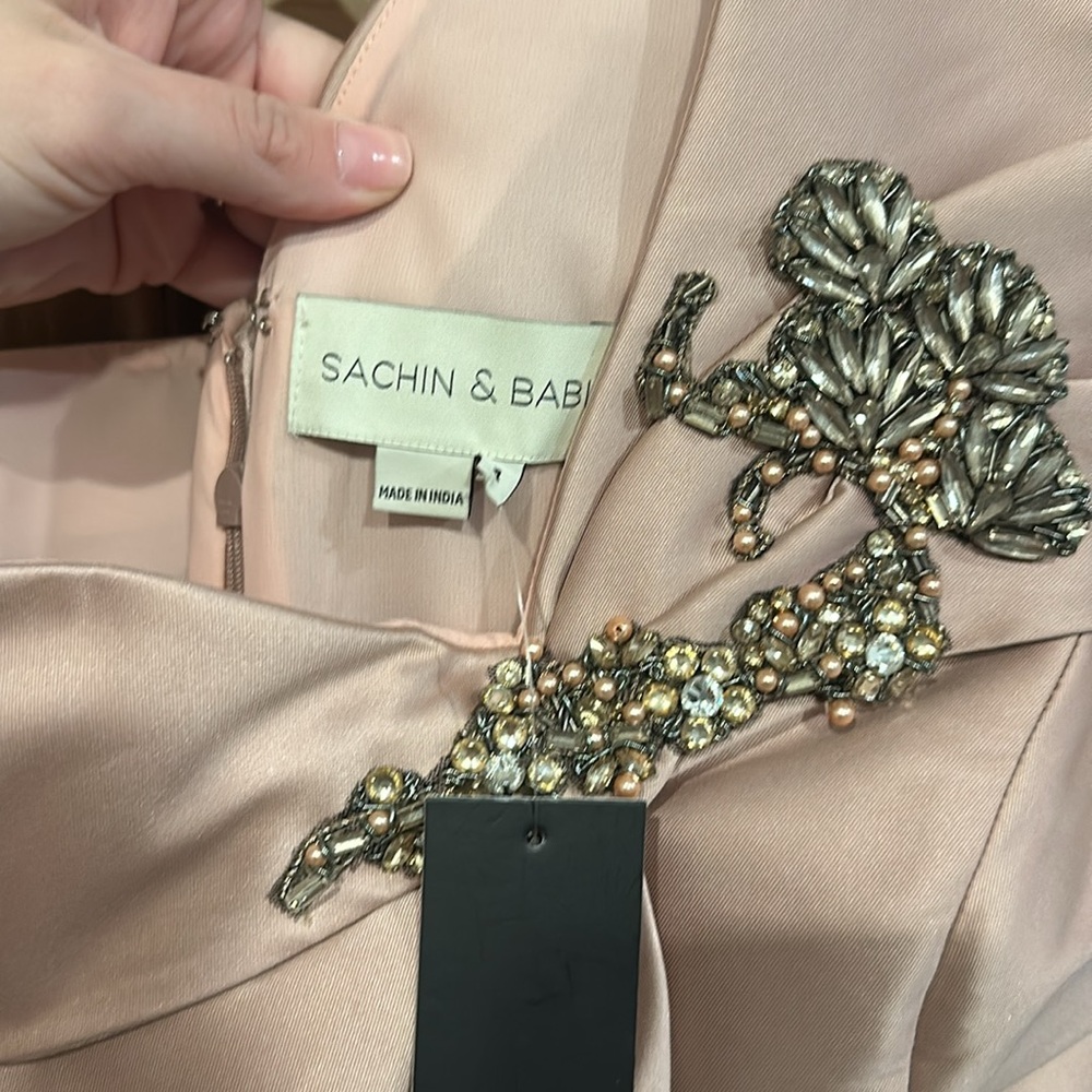 Sachin & Babi Ines Gown - Picture 7 of 11